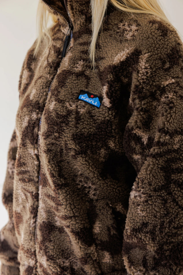 Kavu Loven Woman's Fleece Jacket - Earth Bloom