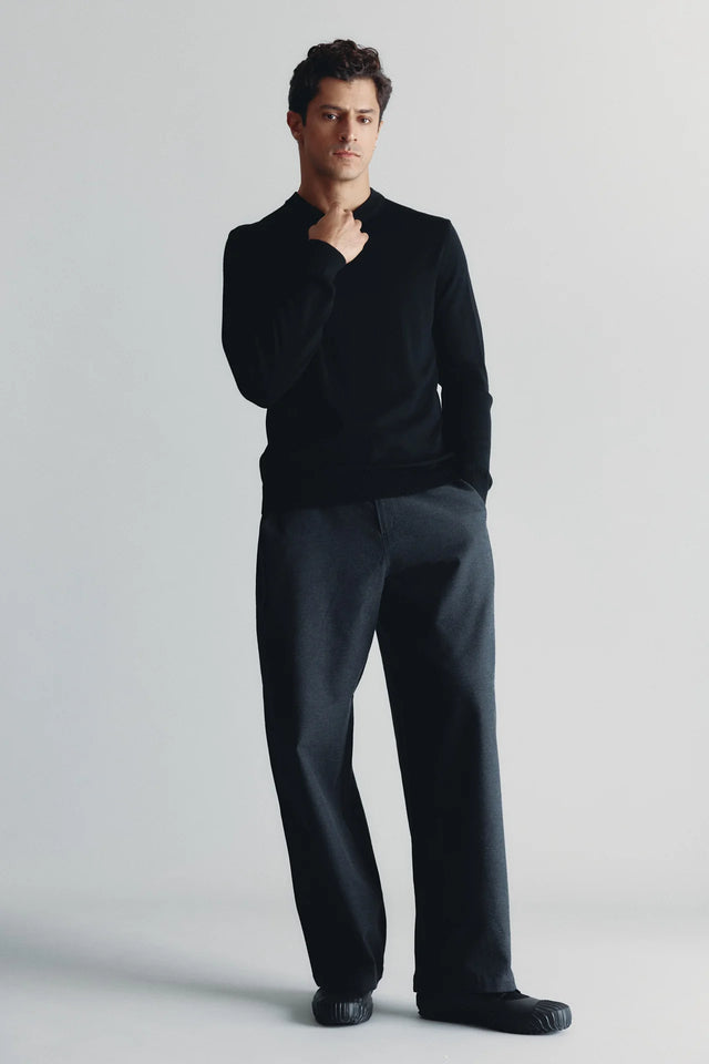 Unfeigned Crewneck Merino Knit - Black