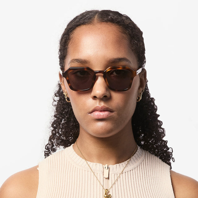 Oscar Deen Diego Sunglasses - Tortoise/Green