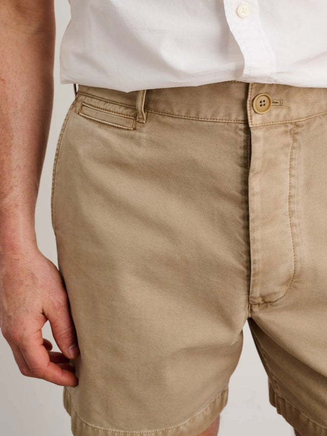 Alex Mill Flat Front Short in Vintage Wash Chino - Vintage Khaki