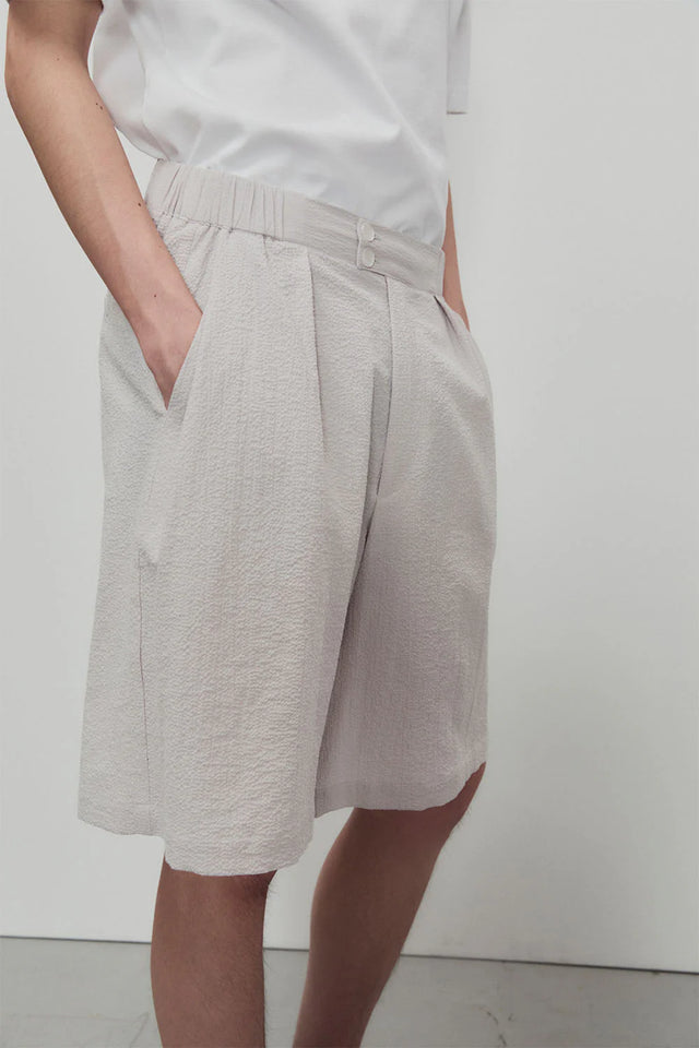 Unfeigned Tailor Bermuda Seersucker - Light Grey