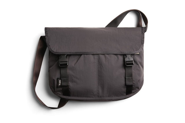 Bellroy Cinch Messenger Bag - Charcoal