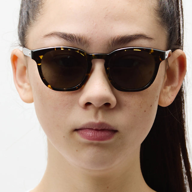 Oscar Deen Morris Sunglasses - Ember/Moss