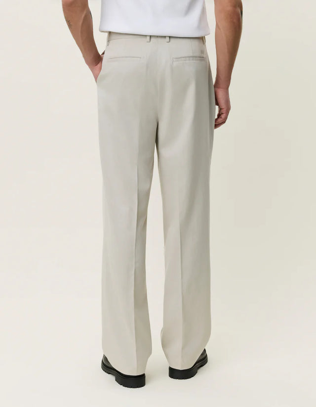 Les Deux Pleated Twill Suit Pants - Light Sand