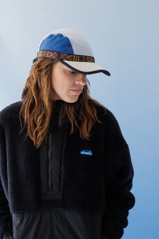 Kavu Rockhaven Woman's Fleece Jacket -  Blackout