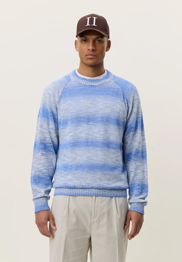 Les Deux Light Gradient Knit - Faded Denim Blue