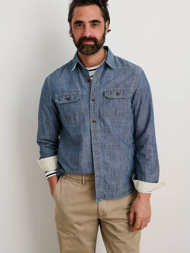 Alex Mill Work Shirt in Chambray - Light Wash