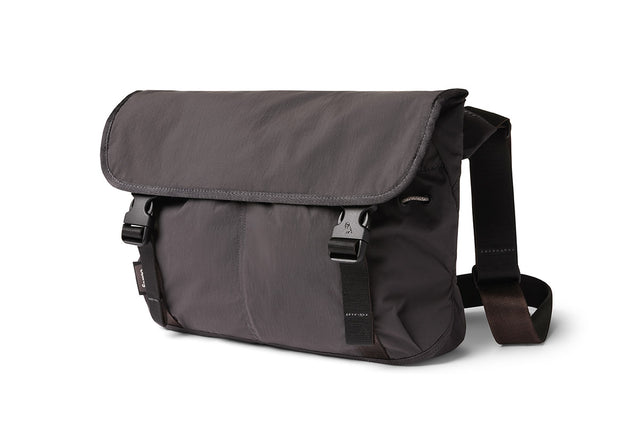 Bellroy Cinch Messenger Bag - Charcoal
