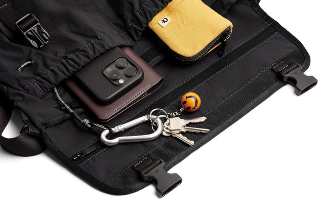 Bellroy Cinch Messenger Bag - Black