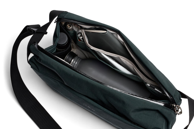 Bellroy Venture Sling 9L - Deep Ocean