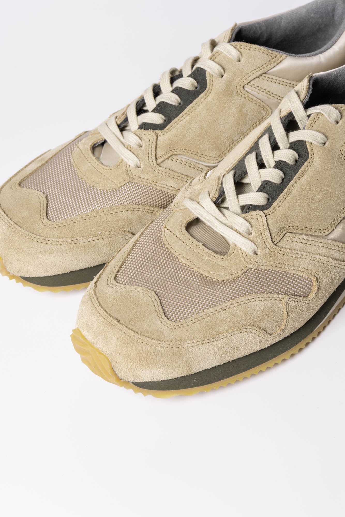 Reproduction of Found British Military Trainer Beige/Beige