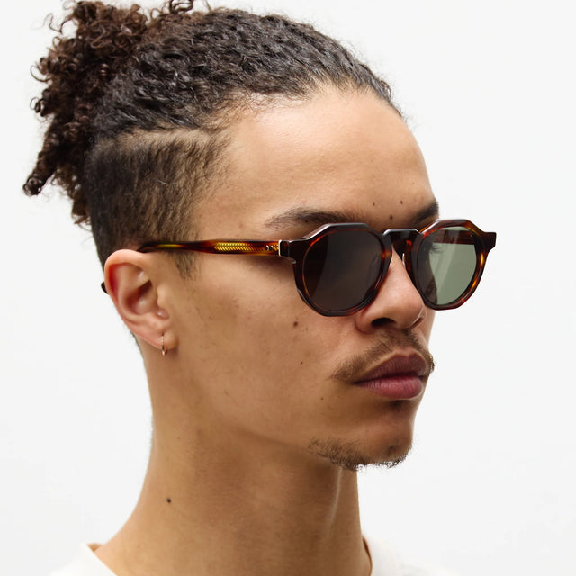 Oscar Deen Pinto Sunglasses - Umber/Moss Green
