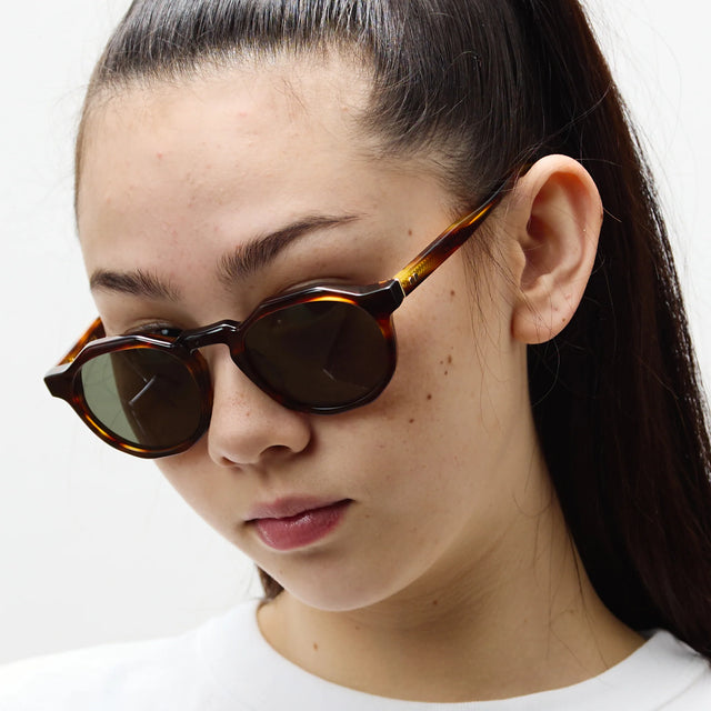 Oscar Deen Pinto Sunglasses - Umber/Moss Green