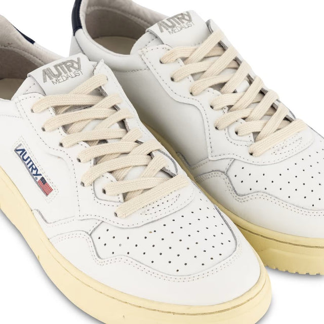 Autry Medalist Low Sneaker White/Space