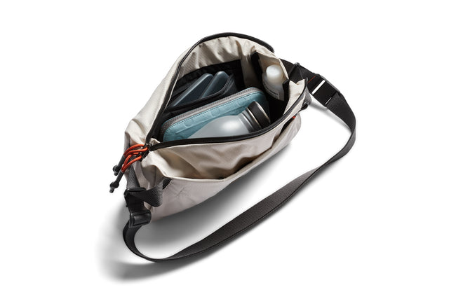 Bellroy Lite Sling Chalk